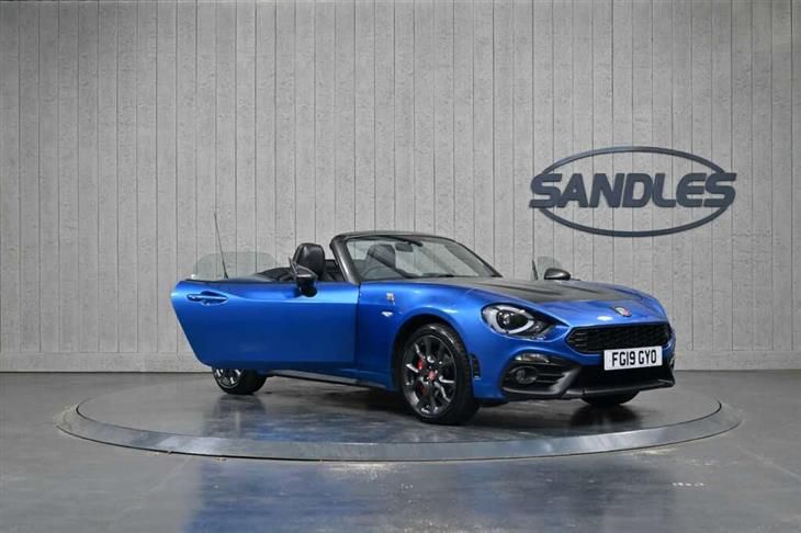 Abarth 124 Spider