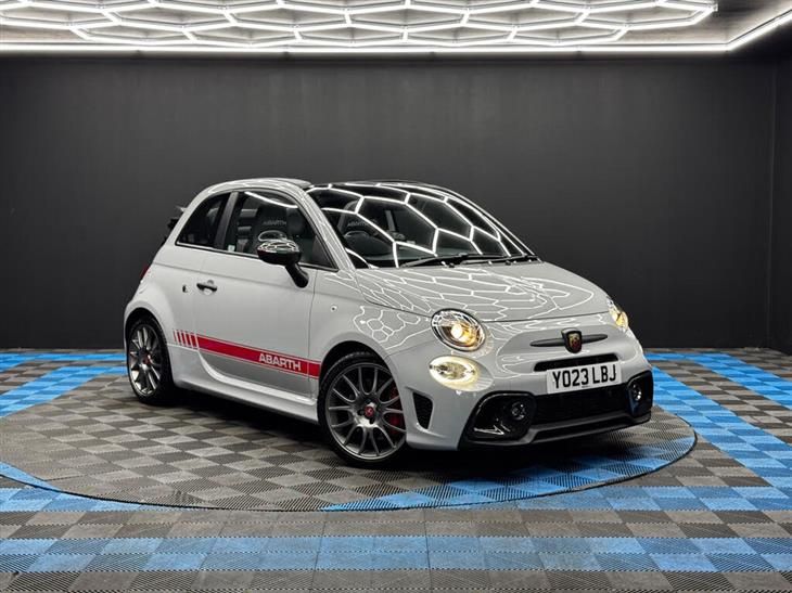 Abarth 695
