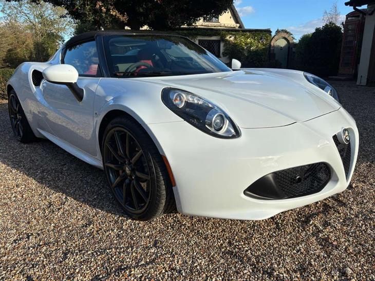 Alfa Romeo 4C