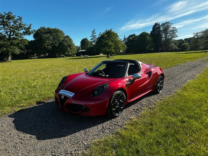Alfa Romeo 4C