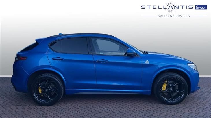 Alfa Romeo Stelvio Quadrifoglio Alfa Romeo Stelvio 2.9 V6 Bi-Turbo Quadrifoglio SUV 5dr Petrol GPF Auto Q4 AWD Euro 6 (s/s) (510 ps) — миниатюра 2