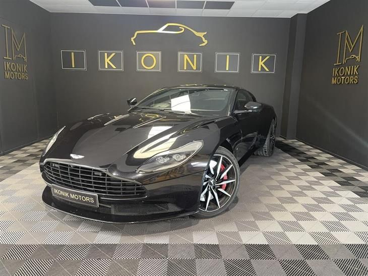 Aston Martin DB11 5.2 V12