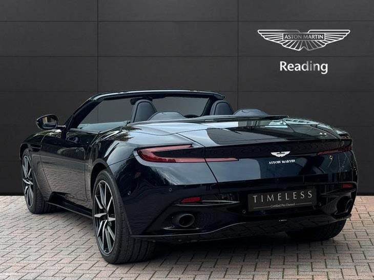 Aston Martin DB11 Aston Martin DB11 V8 Volante — миниатюра 2