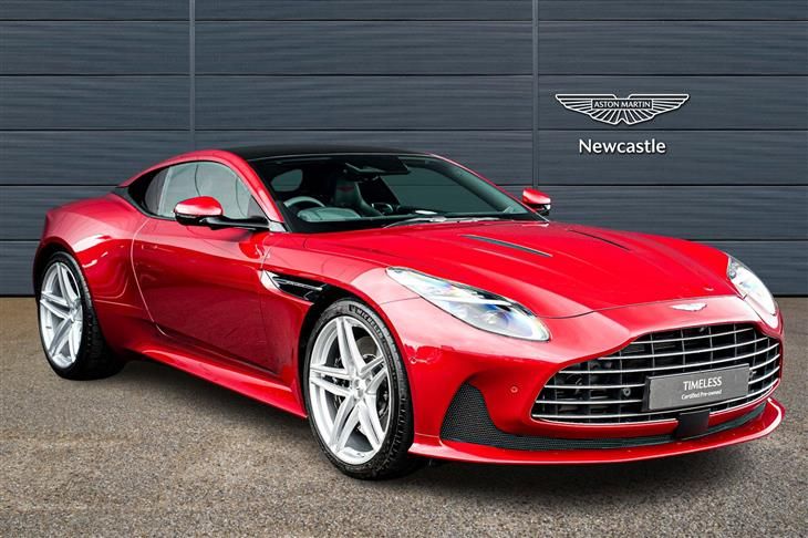 Aston Martin DB12