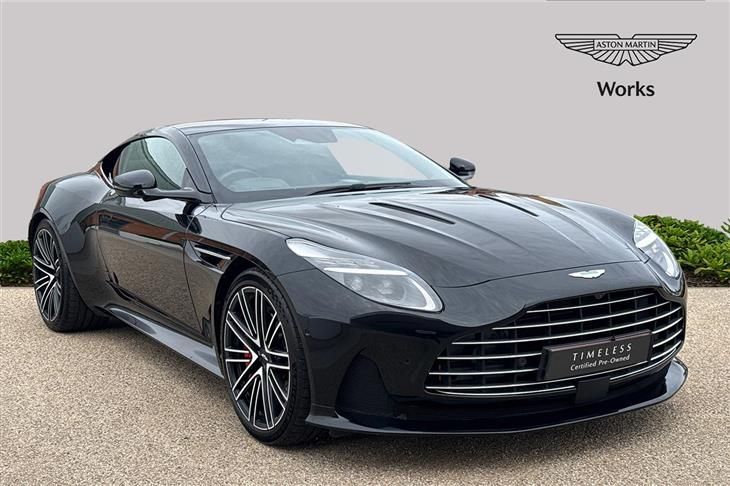 Aston Martin DB12