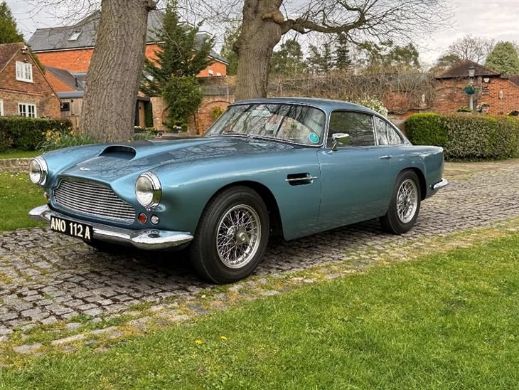 Aston Martin DB4 Series 1