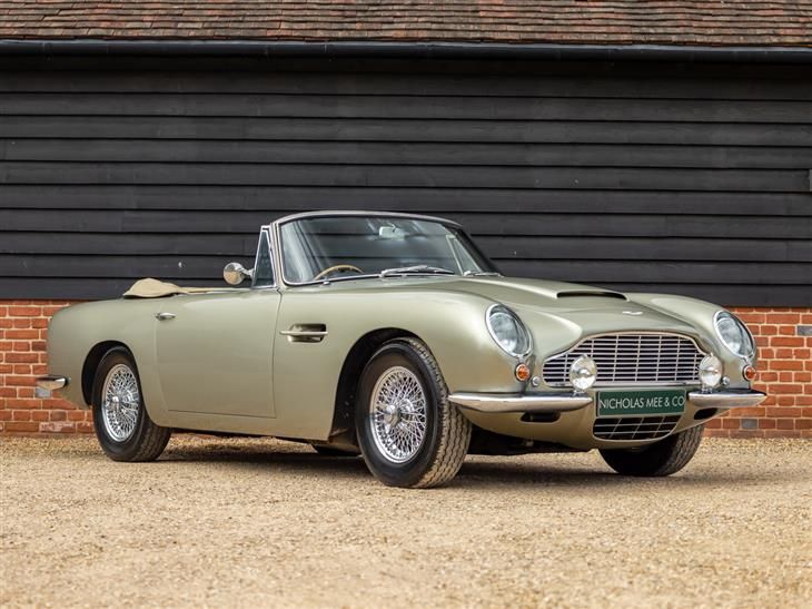 1969 Aston Martin DB6 Volante