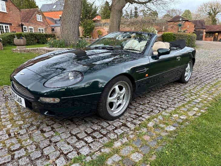 Aston Martin DB7 i6 Volante