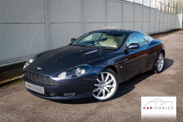 Aston Martin DB9