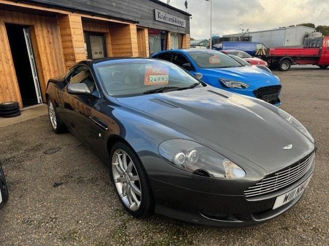 Aston Martin DB9