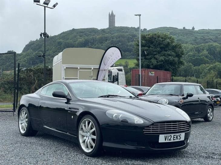 Aston Martin DB9
