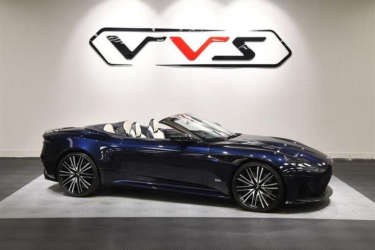 Aston Martin DBS V12 BiTurbo Superleggera