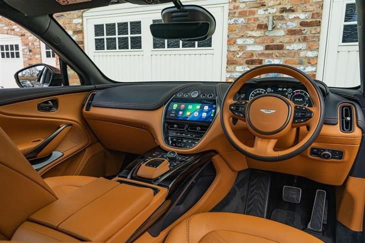 Aston Martin DBX Aston Martin DBX 4.0 V8 707 SUV 5dr Petrol Auto 4WD Euro 6 (s/s) (707 ps) — миниатюра 3