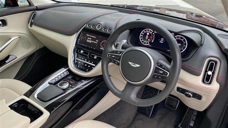 Aston Martin DBX Aston Martin DBX V8 550 5dr Touchtronic — миниатюра 3