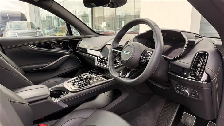 Aston Martin DBX Aston Martin DBX V8 DBX707 5dr Touchtronic — миниатюра 3