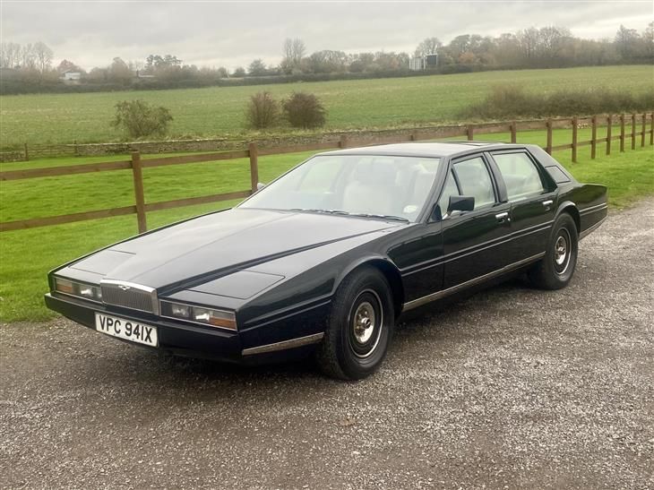 Aston Martin Lagonda