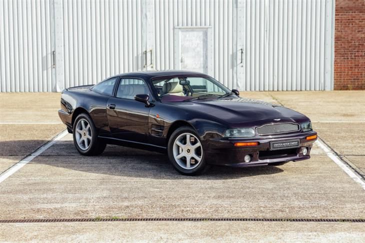 Aston Martin Virage 