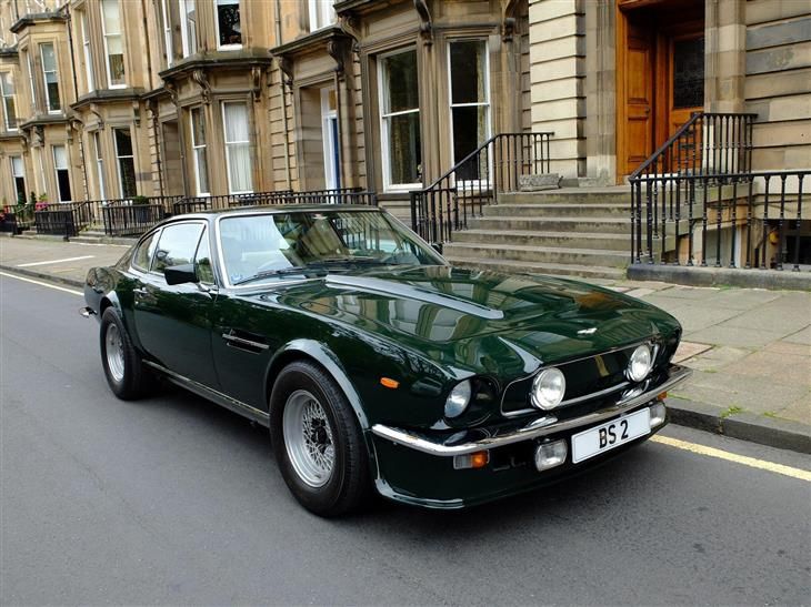 Aston Martin V8 Vantage Coupe 2dr Petrol Manual (437 bhp)
