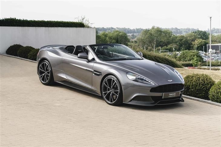 Aston Martin Vanquish Volante 6.0 V12 Volante 2dr Petrol T-TronIII Euro 6 (568 bhp)