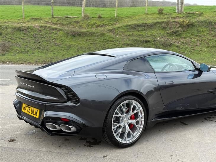 Aston Martin Other Models Aston Martin Vanquish 5.2 V12 BiTurbo Coupe 2dr Petrol Auto Euro 6 (s/s) (835 ps) — миниатюра 2