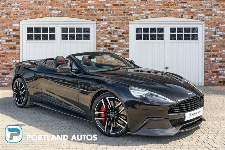 Aston Martin Vanquish 6.0 V12 Carbon Edition Black Volante 2dr Petrol T-TronIII Euro 6 (568 bhp)