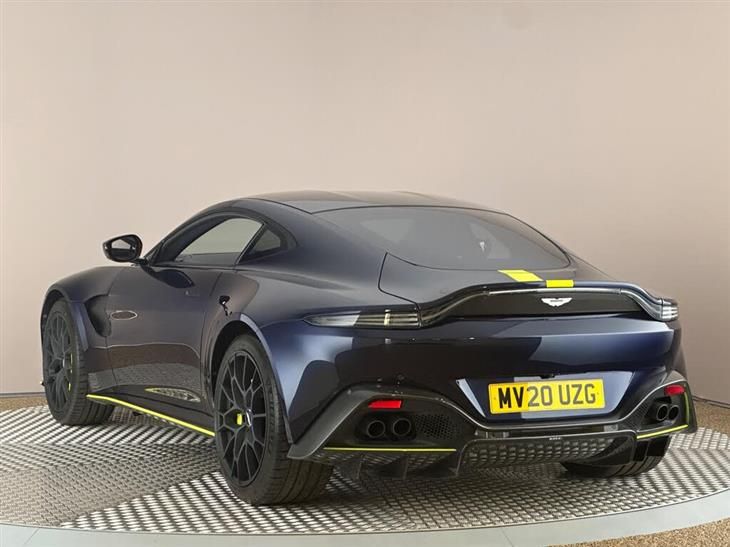 Aston Martin V8 Vantage AMR PRO Aston Martin Vantage 4.0 V8 AMR Hero Euro 6 2dr — миниатюра 3