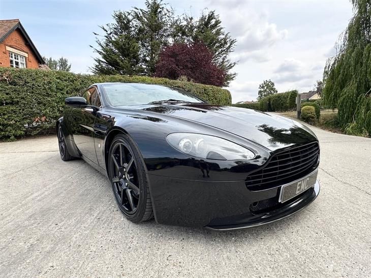 Aston Martin Vantage 4.3 V8 Coupe 2dr Petrol Manual Euro 4 (380 bhp)