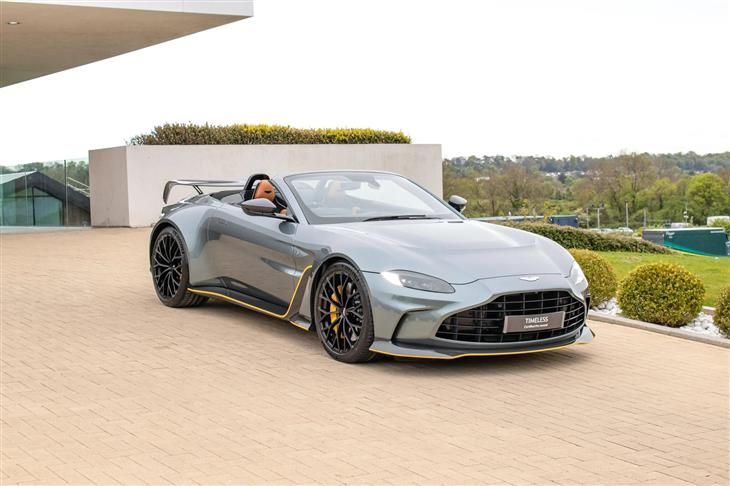 Aston Martin Vantage 5.2 V12 BiTurbo Roadster 2dr Petrol Auto Euro 6 (s/s) (700 ps)