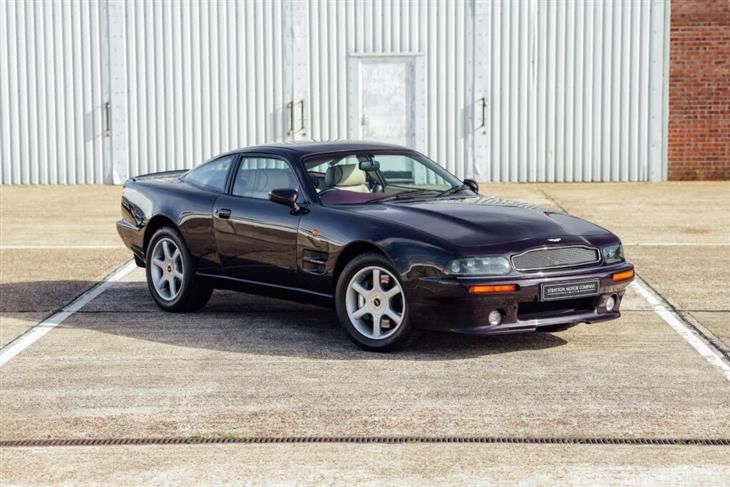Aston Martin Virage 