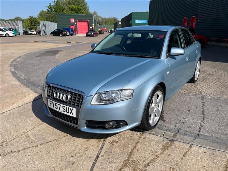 Audi A4 2.0 TDI S line CVT 4dr - Image 3