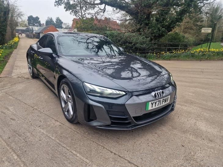 Audi e-tron Audi E-Tron GT 93.4kWh Saloon 4dr Electric Auto quattro (476 ps) — миниатюра 2