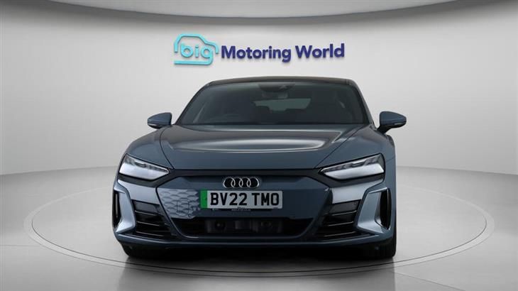 Audi e-tron Audi E-Tron GT 93.4kWh Saloon 4dr Electric Auto quattro (476 ps) — миниатюра 3
