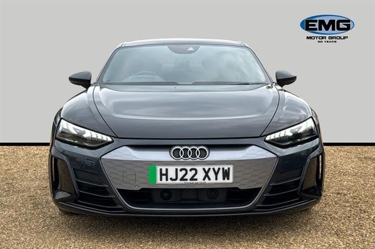 Audi e-tron Audi E-Tron GT 93.4kwh Saloon 4dr Electric Auto Quattro (476 Ps) — миниатюра 2