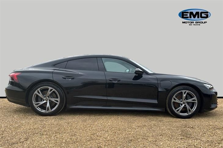 Audi e-tron Audi E-Tron GT 93.4kwh Saloon 4dr Electric Auto Quattro (476 Ps) — миниатюра 4