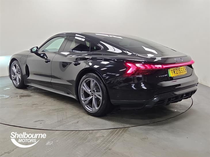 Audi e-tron Audi E-Tron GT — миниатюра 2