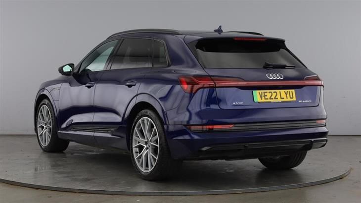 Audi e-tron Audi E-Tron 50 Black Edition Auto quattro 5-door 71.2kWh (11kW Charger) — миниатюра 3