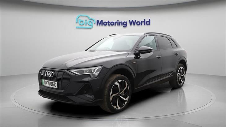 Audi e-tron Audi E-Tron 50 Black Edition SUV 5dr Electric Auto quattro 71.2kWh (11kW Charger) (313 ps) — миниатюра 4
