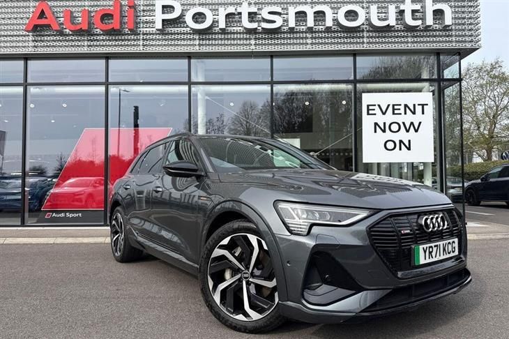 Audi e-tron Audi E-Tron 50 Black Edition SUV 5dr Electric Auto quattro 71.2kWh (11kW Charger) (313 ps) — миниатюра 1