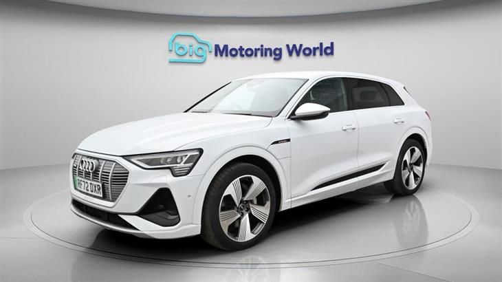 Audi e-tron Audi E-Tron 50 S line SUV 5dr Electric Auto quattro 71.2kWh (11kW Charger) (313 ps) — миниатюра 4