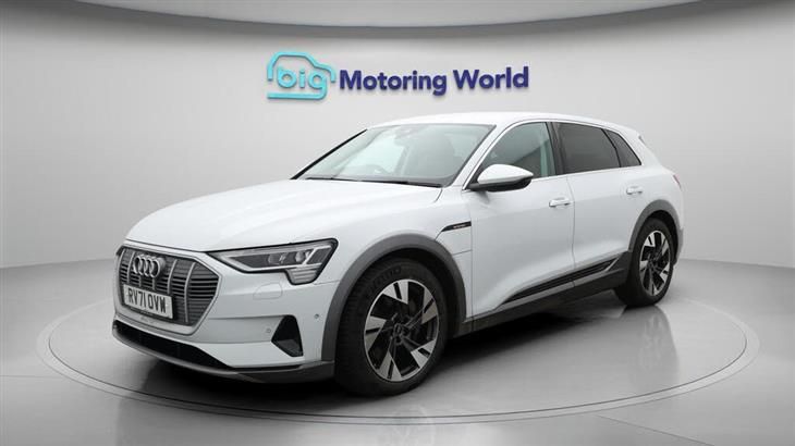 Audi e-tron Audi E-Tron 50 Sport SUV 5dr Electric Auto quattro 71.2kWh (11kW Charger) (313 ps) — миниатюра 4