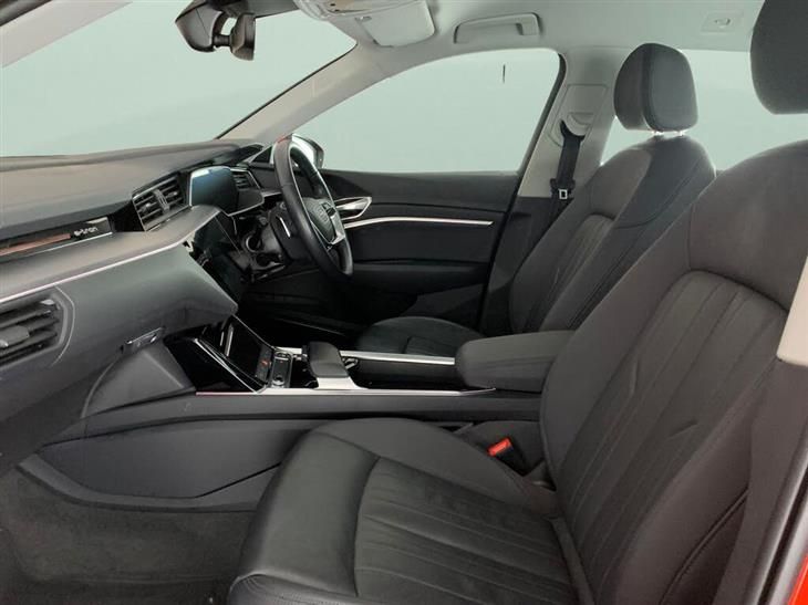 Audi e-tron Audi E-Tron 50 Technik SUV 5dr Electric Auto quattro 71.2kWh (11kW Charger) (313 ps) — миниатюра 4