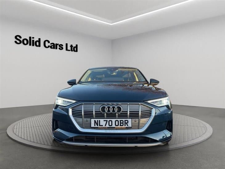 Audi e-tron Audi E-Tron 50 Technik SUV 5dr Electric Auto quattro 71.2kWh (313 ps) — миниатюра 2