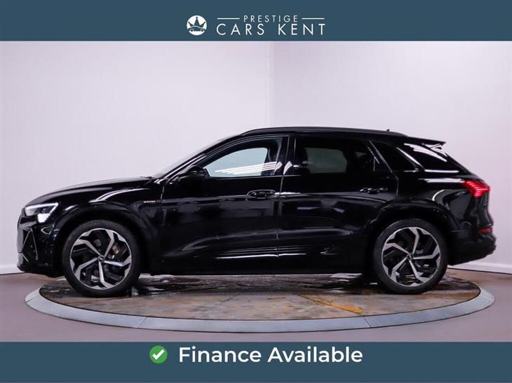Audi e-tron Audi E-Tron 55 Black Edition SUV 5dr Electric Auto quattro 95kWh (11kW Charger) (408 ps) — миниатюра 4