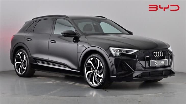 Audi e-tron Audi E-Tron 55 Black Edition SUV 5dr Electric Auto quattro 95kWh (11kW Charger) (408 ps) — миниатюра 1