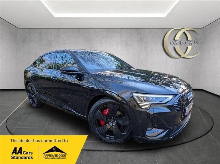 Audi e-tron Audi E-Tron 55 S line Sportback Auto quattro 5dr 95kWh — миниатюра 1