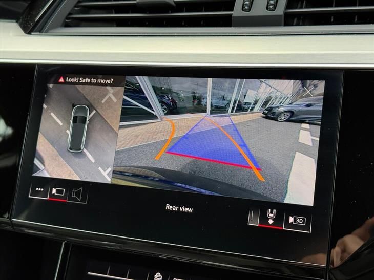 Audi e-tron Audi E-Tron 55 S line SUV 5dr Electric Auto quattro 95kWh (11kW Charger) (408 ps) 2022 — миниатюра 4