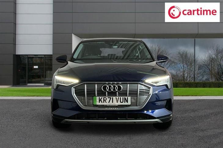 Audi e-tron Audi E-Tron 55 Technik Sportback 5dr Electric Auto quattro 95kWh (11kW Charger) (408 ps) MMI Navigation, Rear View Camera, Led L — миниатюра 4