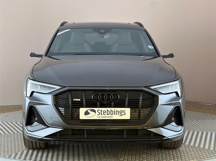 Audi e-tron Audi E-Tron 55 Vorsprung Auto quattro 5dr 95kWh (11kW Charger) — миниатюра 2
