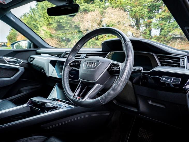 Audi e-tron Audi E-Tron e-tron S Line 50 Quattro — миниатюра 2