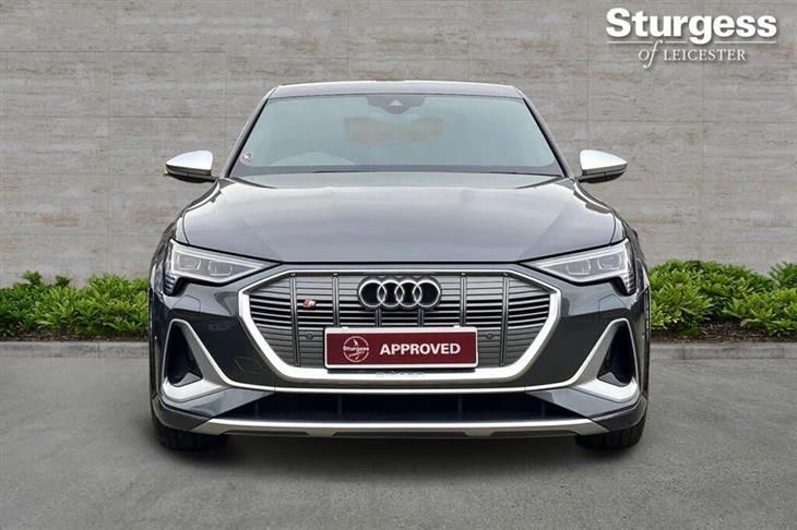 Audi e-tron Audi E-Tron Sportback Auto quattro 5dr 95kWh (11kW Charger) — миниатюра 2